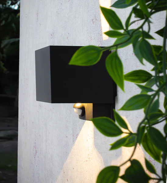 LED-Außenwandleuchte Dubai mit Sensor - Aluminium - 1-flammig - Image 3